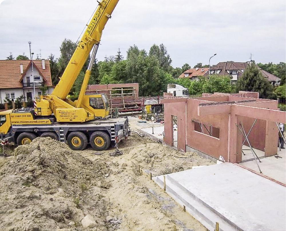 Murowany czy prefabrykowany